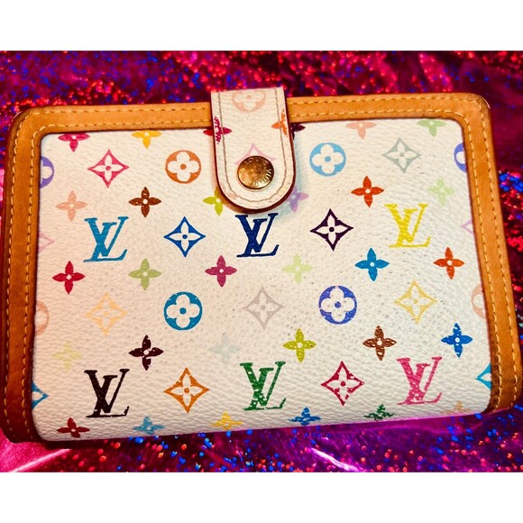 Louis Vuitton Murakami in demand compact wallet. Full inclusion - Picture 4 of 12